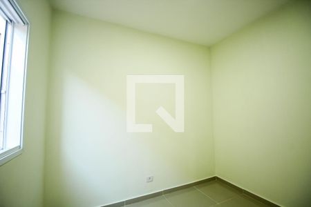 Quarta 2 de casa para alugar com 2 quartos, 80m² em Penha de França, São Paulo