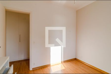 Quarto 1 de apartamento para alugar com 2 quartos, 65m² em Alto de Pinheiros, São Paulo