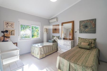 Casa de condomínio à venda com 600m², 3 quartos e 6 vagasSuíte 3