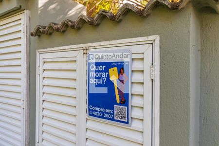 Casa de condomínio à venda com 600m², 3 quartos e 6 vagasPlaquinha