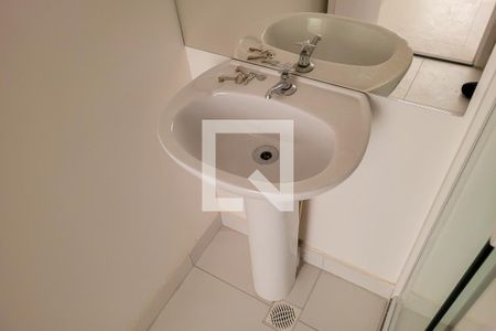 Banheiro de apartamento para alugar com 2 quartos, 45m² em Cooperativa, São Bernardo do Campo