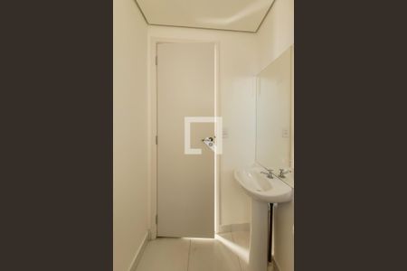 Apartamento para alugar com 45m², 2 quartos e sem vaga Apartamento para alugar com 45m², 2 quartos e sem vagaBanheiro