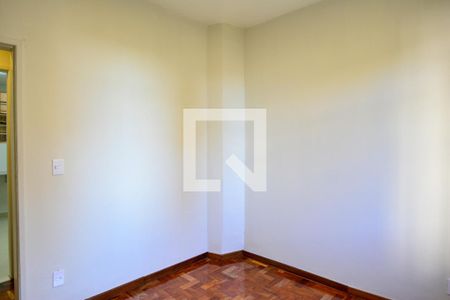 Quarto 1 de apartamento para alugar com 2 quartos, 63m² em Barro Preto, Belo Horizonte
