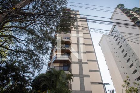 Apartamento à venda com 110m², 3 quartos e 2 vagasFachada