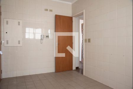 Apartamento à venda com 110m², 3 quartos e 2 vagasCozinha