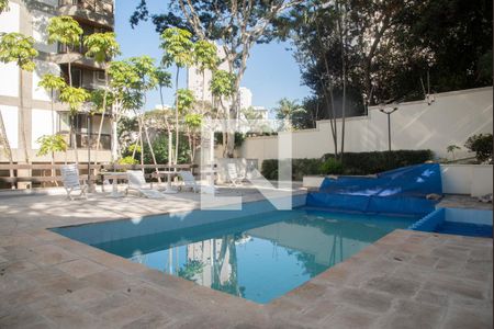 Apartamento à venda com 110m², 3 quartos e 2 vagasÁrea comum - Piscina