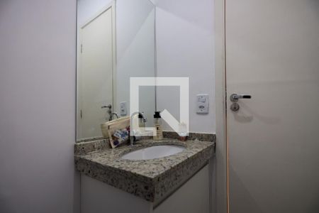 Apartamento para alugar com 90m², 3 quartos e 2 vagasBanheiro social 2 - detalhes