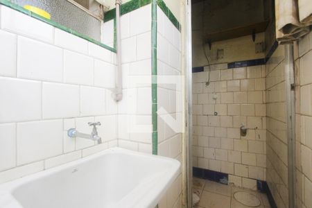 Apartamento à venda com 75m², 2 quartos e sem vaga Apartamento à venda com 75m², 2 quartos e sem vagaCozinha e Área de Serviço