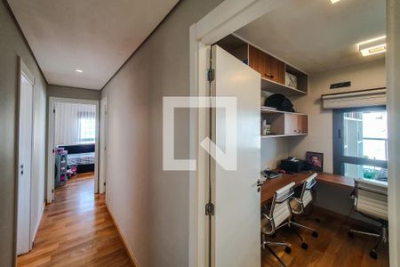 Apartamento à venda com 166m², 4 quartos e 2 vagascorredor