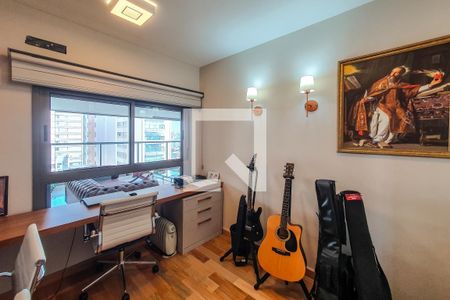 Apartamento à venda com 166m², 4 quartos e 2 vagasquarto 1