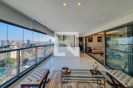 Apartamento à venda com 166m², 4 quartos e 2 vagasvaranda