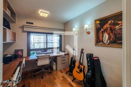 Apartamento à venda com 166m², 4 quartos e 2 vagasquarto 1