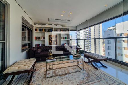 Apartamento à venda com 166m², 4 quartos e 2 vagasvaranda