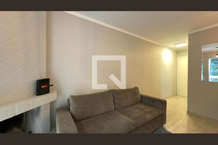 Sala de apartamento para alugar com 3 quartos, 72m² em Orleans, Curitiba