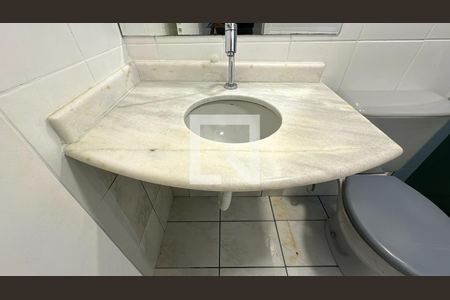 Apartamento para alugar com 72m², 3 quartos e 1 vagaBanheiro Quarto 3 