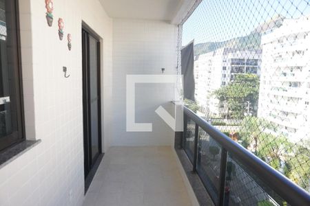 Apartamento para alugar com 3 quartos, 122m² em Freguesia (Jacarepaguá), Rio de Janeiro