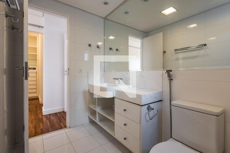 Apartamento para alugar com 115m², 2 quartos e 2 vagasBanheiro da Suíte