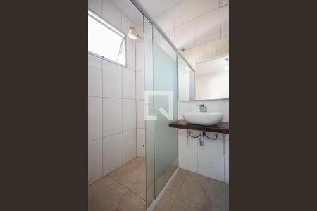 Casa à venda com 125m², 4 quartos e 2 vagas Casa à venda com 125m², 4 quartos e 2 vagasBanheiro suíte