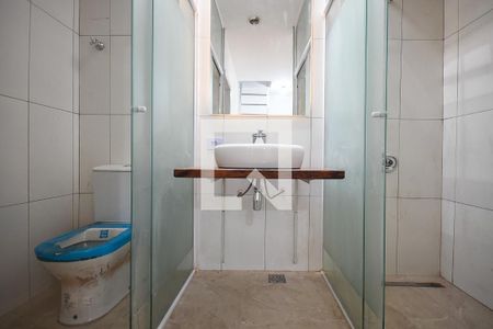 Casa à venda com 125m², 4 quartos e 2 vagas Casa à venda com 125m², 4 quartos e 2 vagasBanheiro