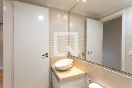 Apartamento à venda com 53m², 2 quartos e 1 vaga Apartamento à venda com 53m², 2 quartos e 1 vagaBanheiro Social