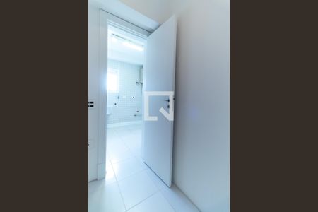 Apartamento à venda com 150m², 2 quartos e 3 vagasQuarto de Serviço