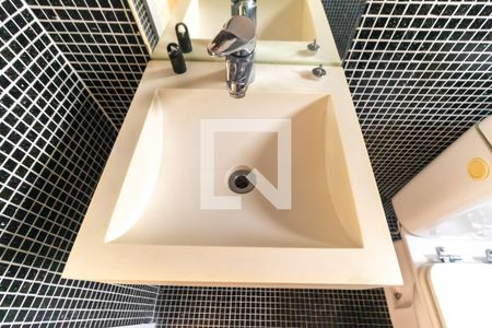 Apartamento à venda com 150m², 2 quartos e 3 vagasBanheiro 1 da Suíte 2