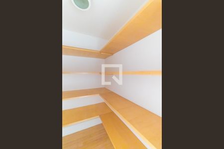 Apartamento à venda com 150m², 2 quartos e 3 vagasDispensa