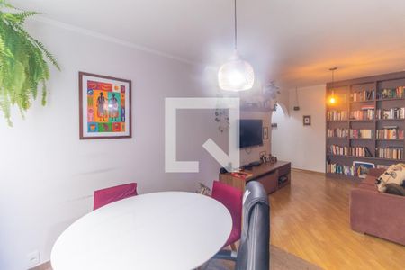 Sala de apartamento à venda com 2 quartos, 80m² em Cerqueira César, São Paulo