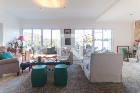 Sala/Sala de Jantar de casa de condomínio para alugar com 4 quartos, 220m² em Vila Oliveira, Mogi das Cruzes