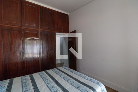 Quarto 1 de casa para alugar com 6 quartos, 450m² em Butantã, São Paulo