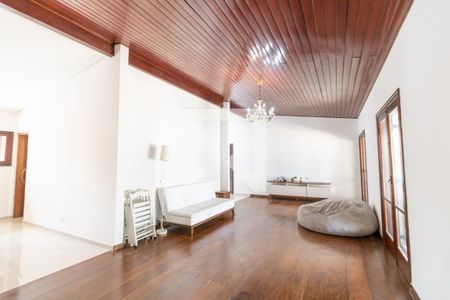 Sala de casa à venda com 6 quartos, 450m² em Butantã, São Paulo