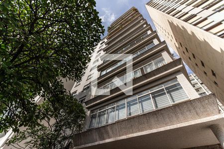 Apartamento para alugar com 400m², 4 quartos e 3 vagasFachada