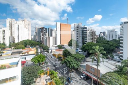 Sala - Vista de apartamento à venda com 1 quarto, 50m² em Campo Belo, São Paulo