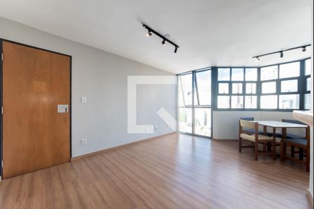 Sala de apartamento à venda com 1 quarto, 50m² em Campo Belo, São Paulo