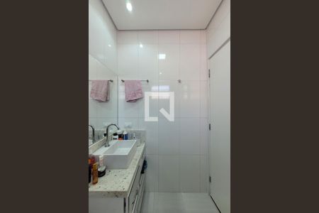 Casa à venda com 100m², 2 quartos e 1 vaga Casa à venda com 100m², 2 quartos e 1 vagaBanheiro Quarto 2 - Suíte