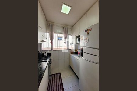 Casa à venda com 100m², 2 quartos e 1 vaga Casa à venda com 100m², 2 quartos e 1 vagaCozinha