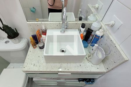 Casa à venda com 100m², 2 quartos e 1 vaga Casa à venda com 100m², 2 quartos e 1 vagaBanheiro Quarto 2 - Suíte