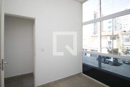 Casa à venda com 280m², 3 quartos e 2 vagasQuarto 3
