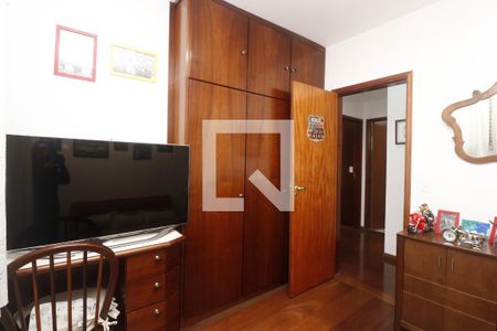 Apartamento à venda com 98m², 3 quartos e 2 vagasQuarto 3