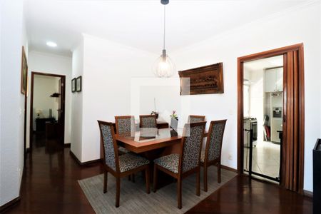 Apartamento à venda com 98m², 3 quartos e 2 vagasSala