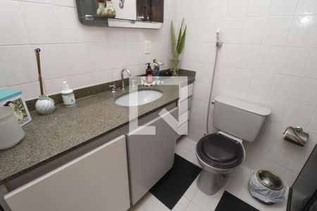 Apartamento à venda com 98m², 3 quartos e 2 vagasBanheiro Social