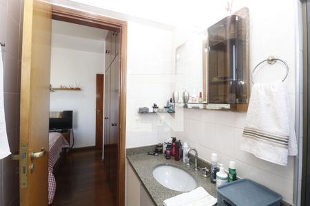 Apartamento à venda com 98m², 3 quartos e 2 vagasBanheiro da Suíte