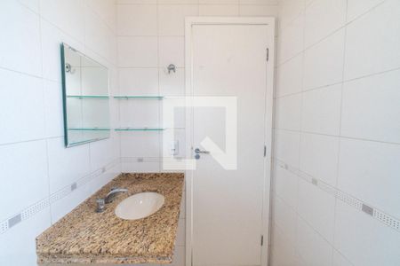 Banheiro da Suíte de apartamento para alugar com 2 quartos, 63m² em Vila Guarani (zona Sul), São Paulo