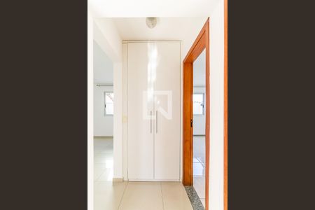 Corredor de apartamento à venda com 3 quartos, 101m² em Jardim Atlântico, Belo Horizonte