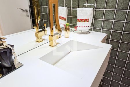 Casa à venda com 330m², 3 quartos e 6 vagasLavabo