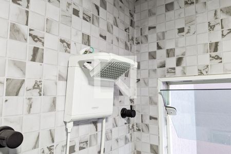 Casa à venda com 330m², 3 quartos e 6 vagasBanheiro da suíte 2