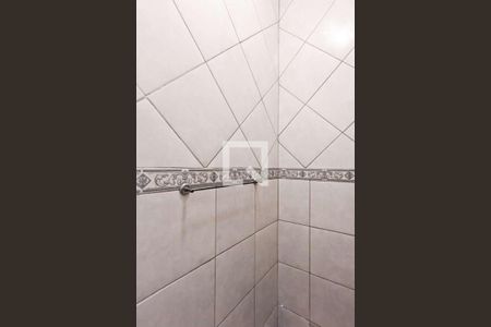 Casa à venda com 330m², 3 quartos e 6 vagasBanheiro de serviço