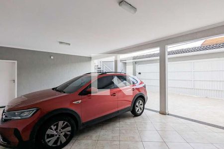 Casa à venda com 330m², 3 quartos e 6 vagasGaragem