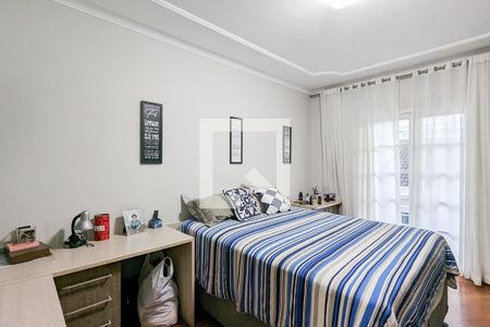 Casa à venda com 330m², 3 quartos e 6 vagasQuarto da suíte 2