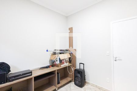 Casa à venda com 330m², 3 quartos e 6 vagasQuarto de serviço